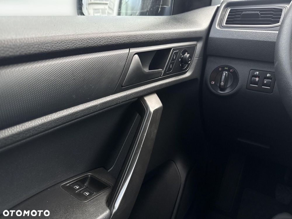 Volkswagen Caddy Trendline - 16