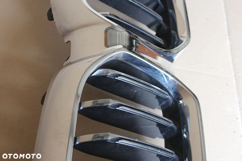 ATRAPA GRILL BMW G30 G31 LCI 9464210  2022 - 8