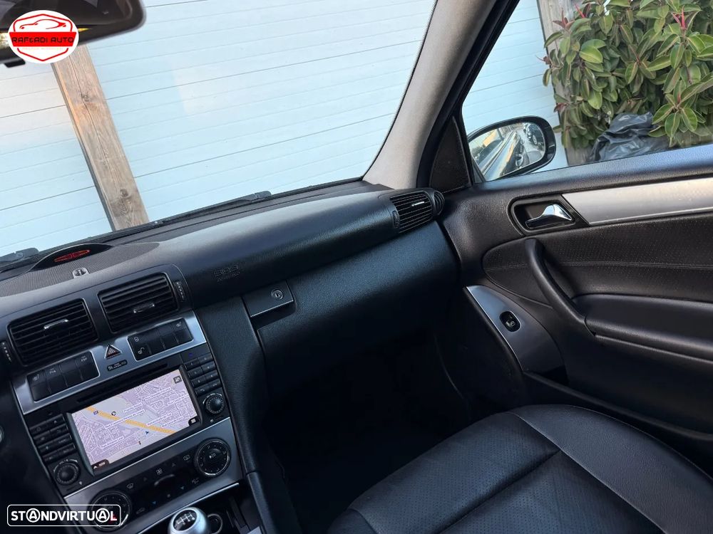 Mercedes-Benz C 220 CDI Avantgarde DPF Sport Edition - 14