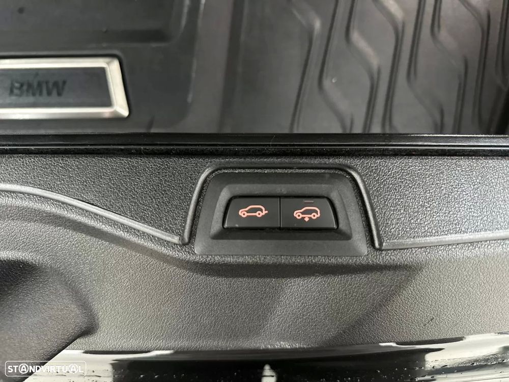 BMW X5 50 e xDrive Edição Desportiva M - 33