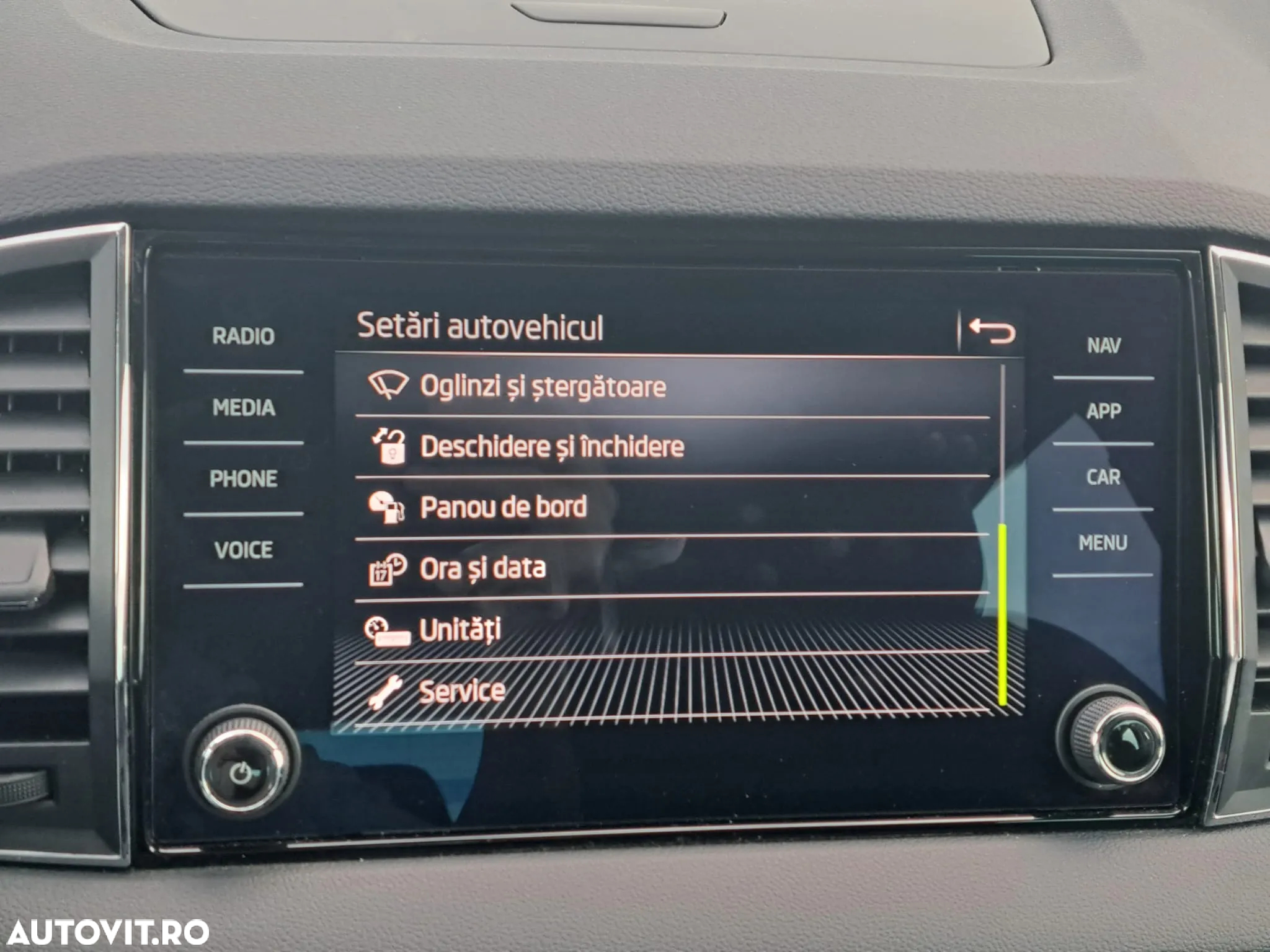 Skoda Karoq 2.0 TDI 4X4 DSG Style - 13