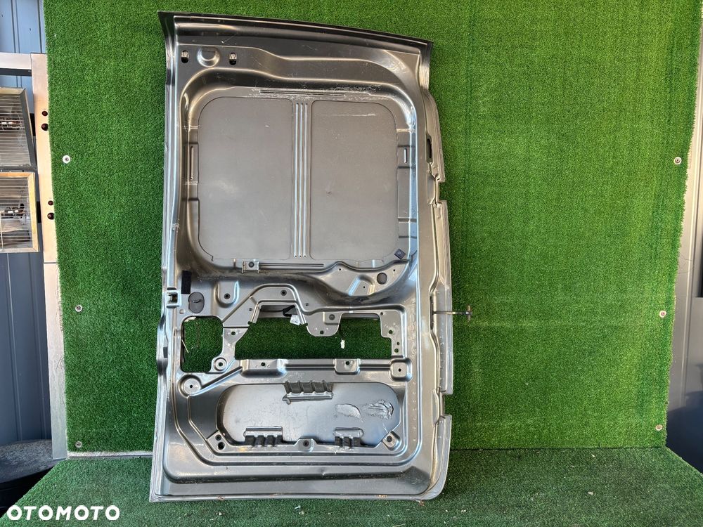 Fiat Doblo , Opel Combo 2010- drzwi skrzydełka lewe tył - 2
