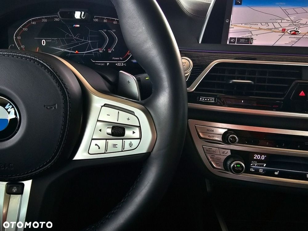 BMW Seria 7 - 22