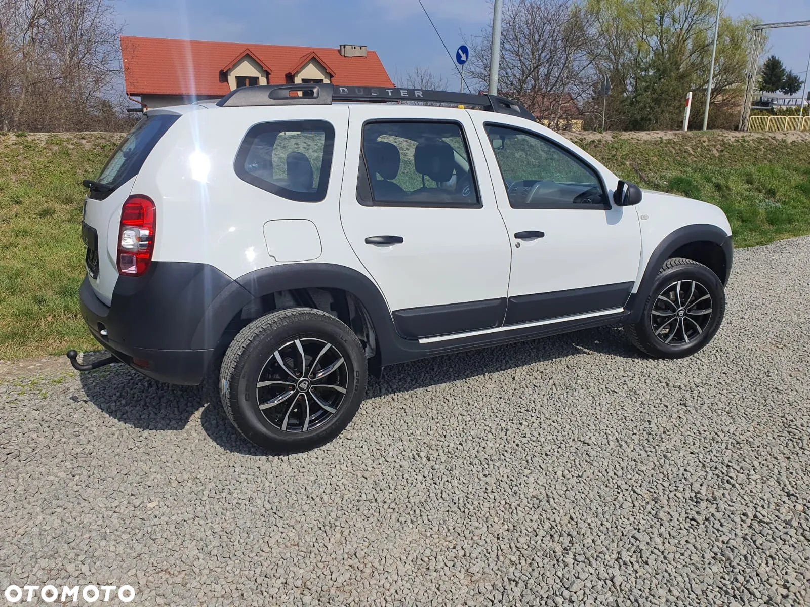 Dacia Duster SCe 115 4x2 Celebration - 6