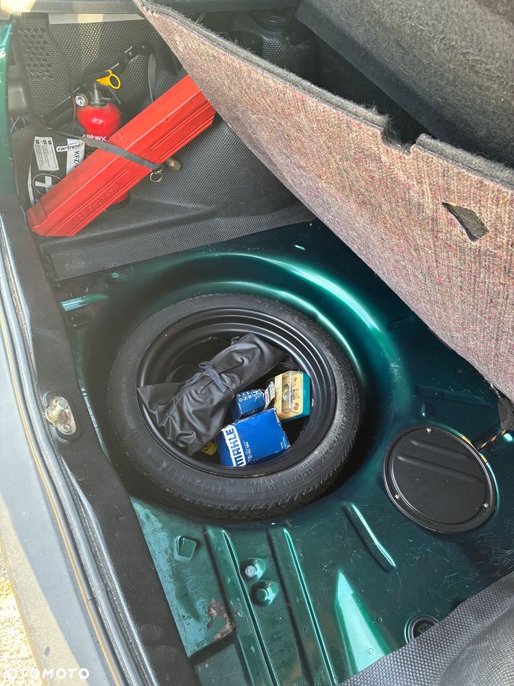 Volkswagen Golf - 11