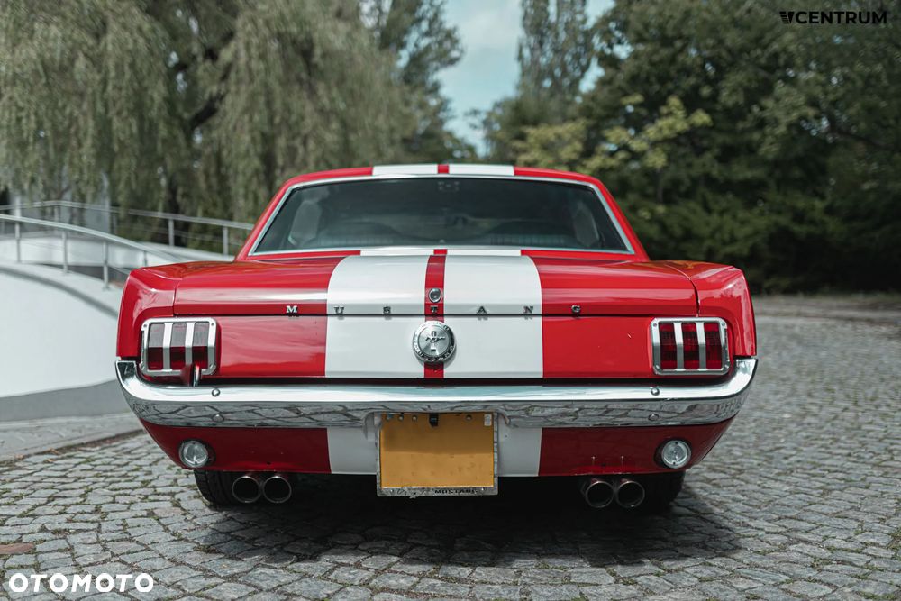 Ford Mustang - 17