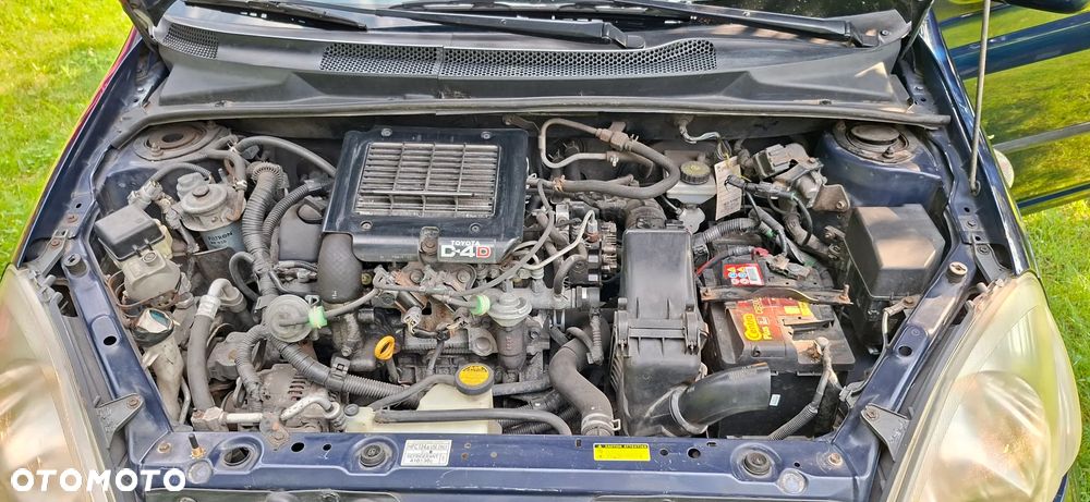 Toyota Yaris 1.4 D-4D Unlimited - 25