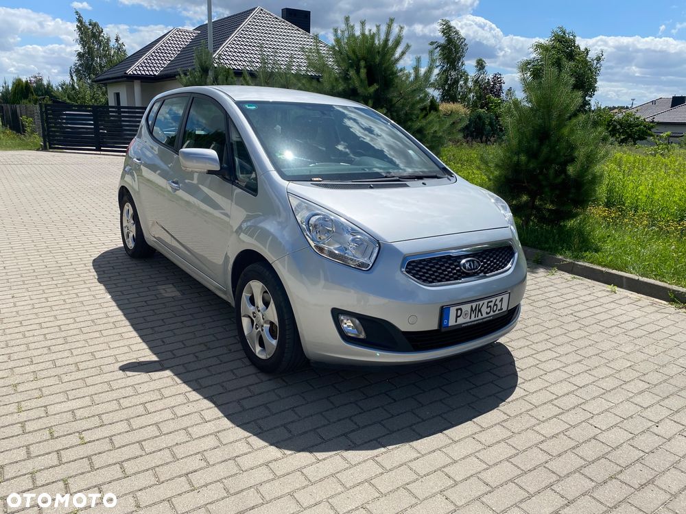 Kia Venga - 7