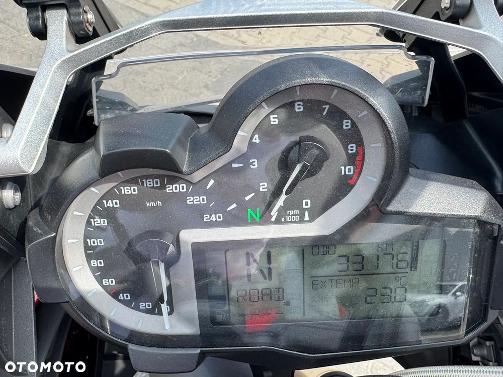 BMW R - 7