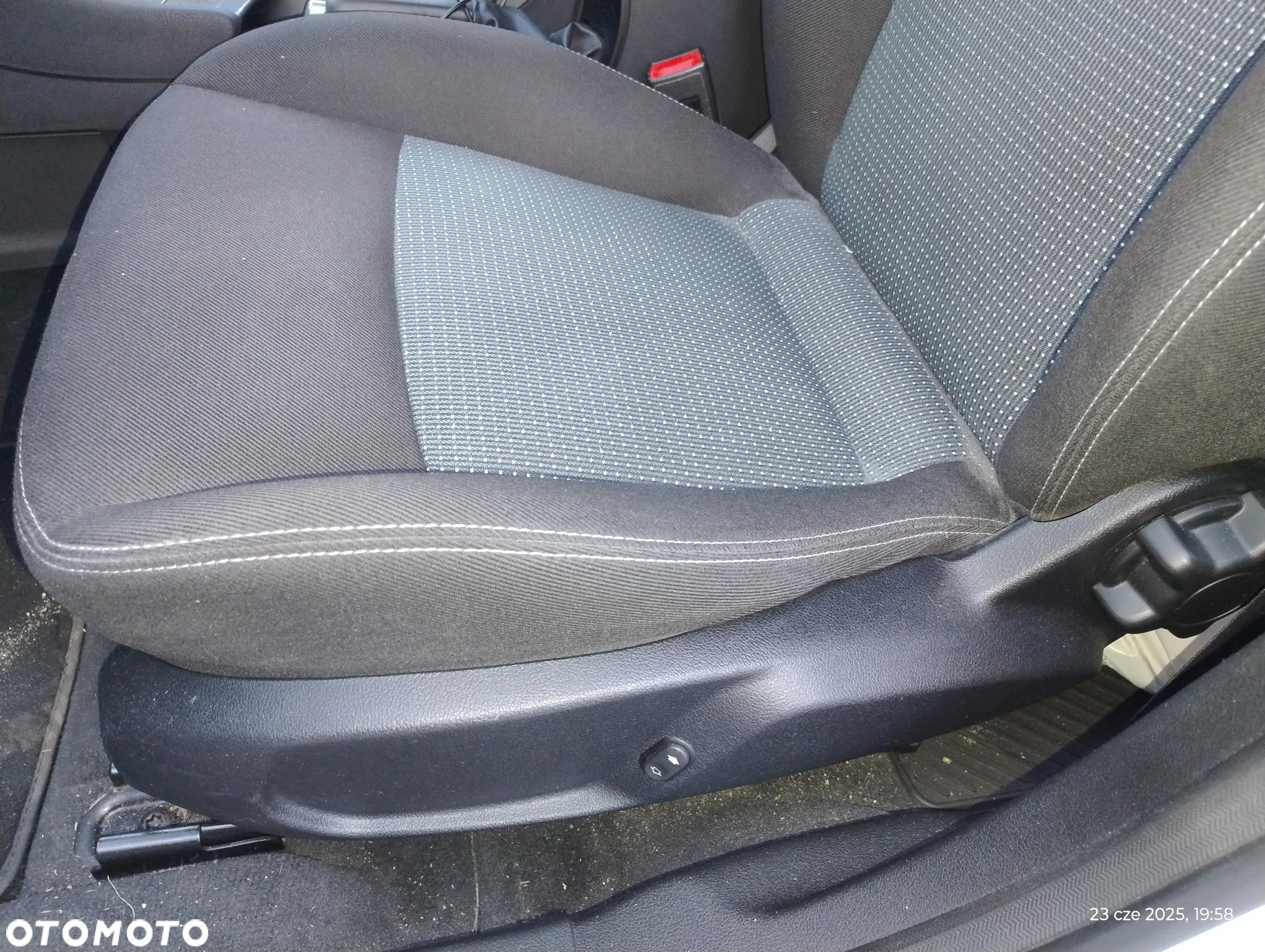 Ford Mondeo - 8