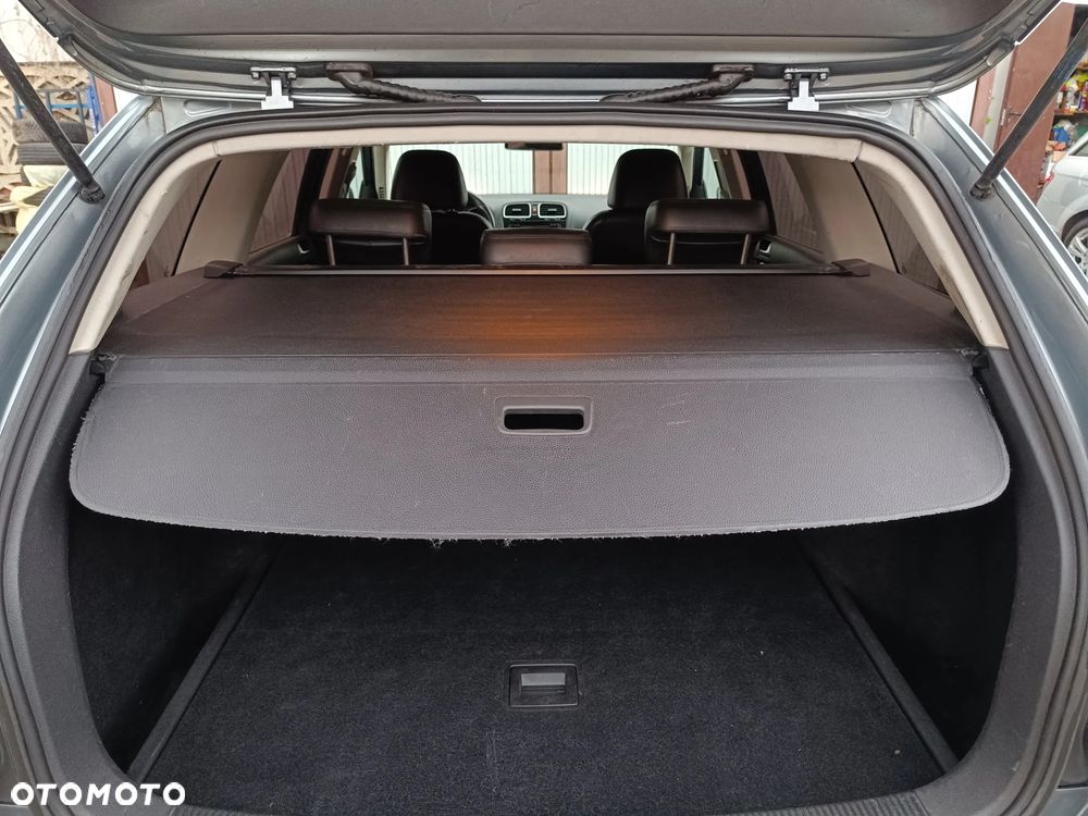 Volkswagen Golf Variant 1.4 TSI Exclusive - 25