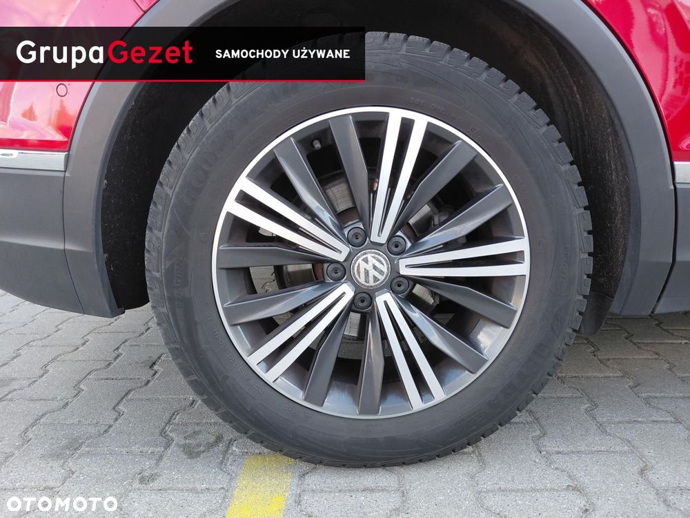 Volkswagen Tiguan 2.0 TSI 4Mot Elegance DSG - 9