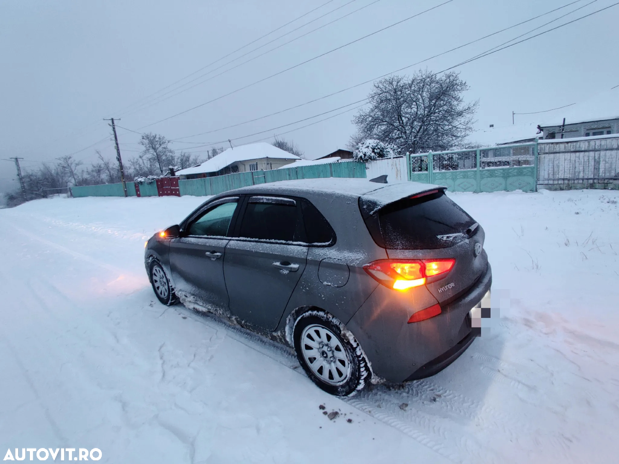 Hyundai i30 1.4 100CP 5DR M/T Highway - 31