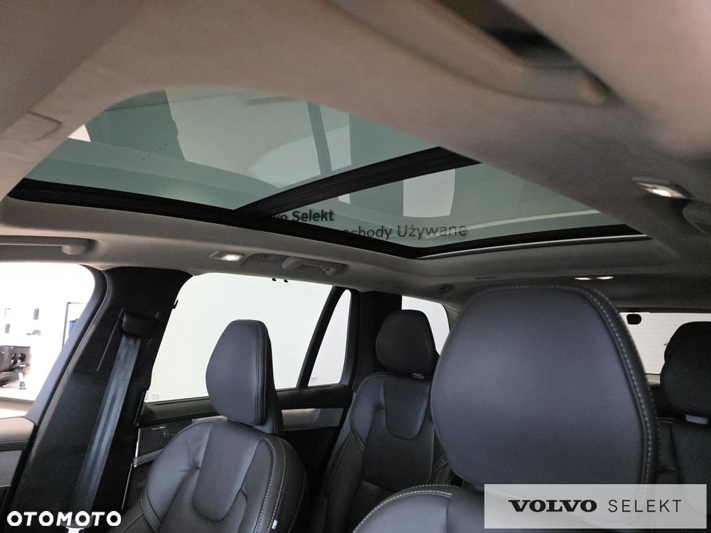 Volvo XC 90 - 18