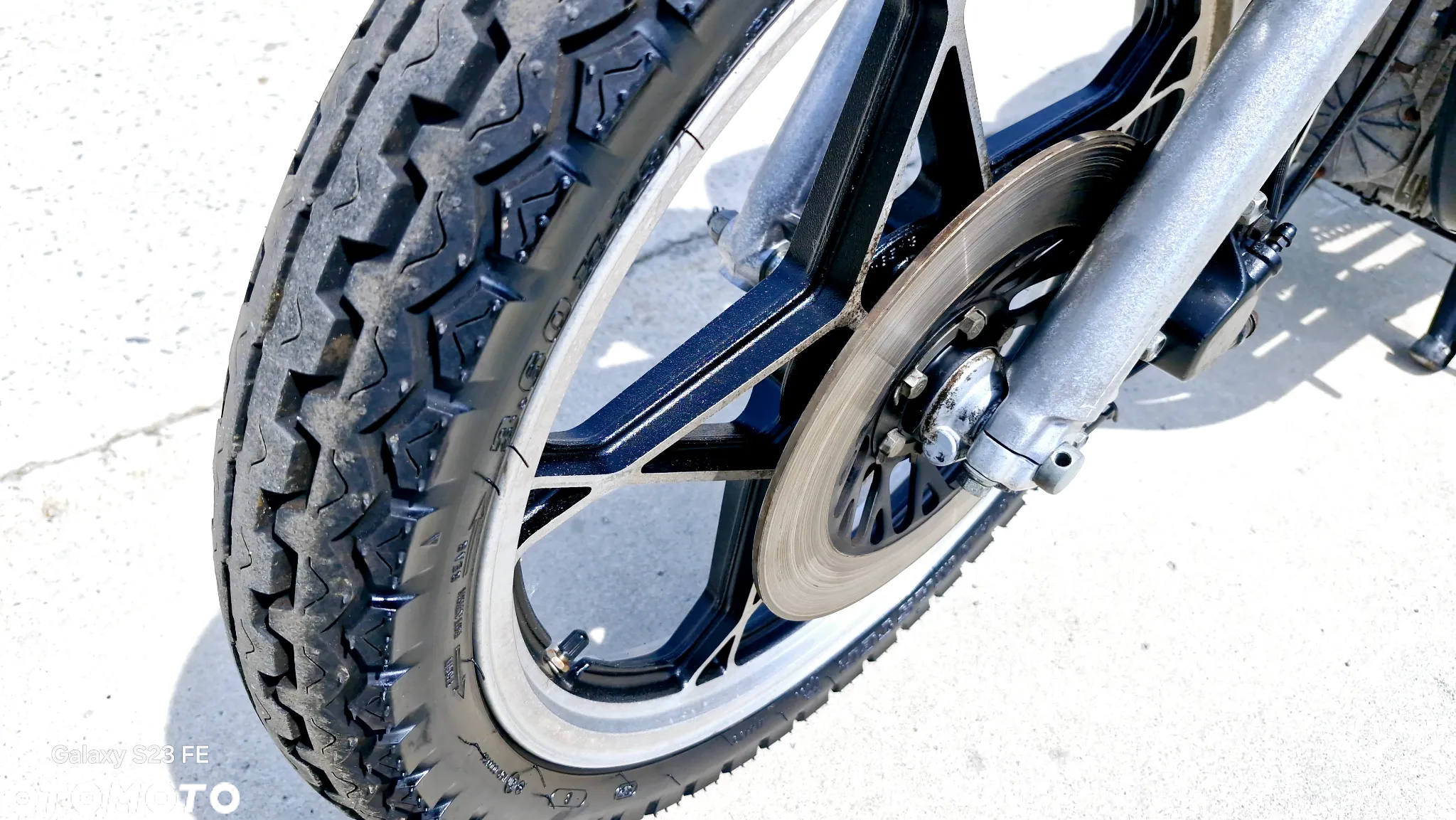 Suzuki GS - 18