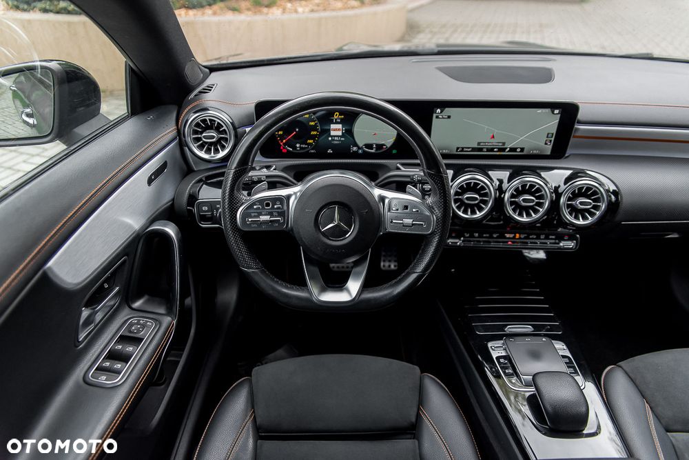 Mercedes-Benz CLA 220 Edition 1 7G-DCT - 39