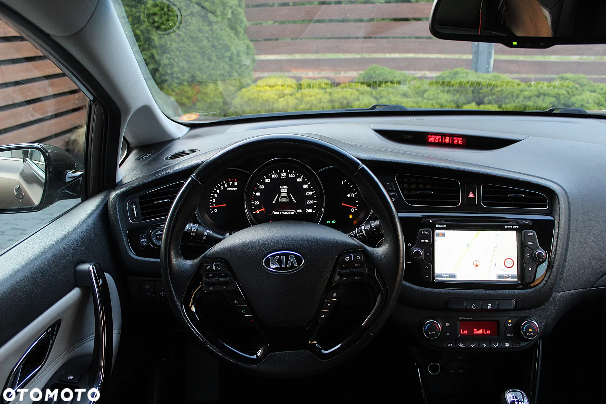 Kia Ceed Cee'd 1.6 GDI Business Line - 16