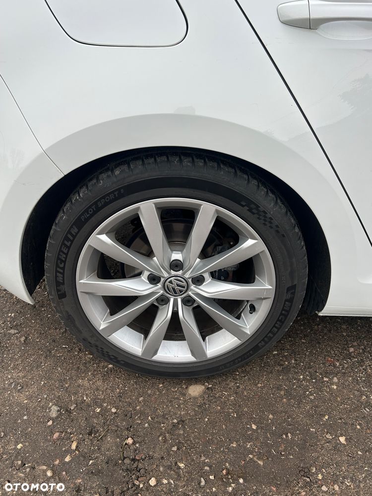 Volkswagen Golf 1.4 TSI BMT Highline - 14