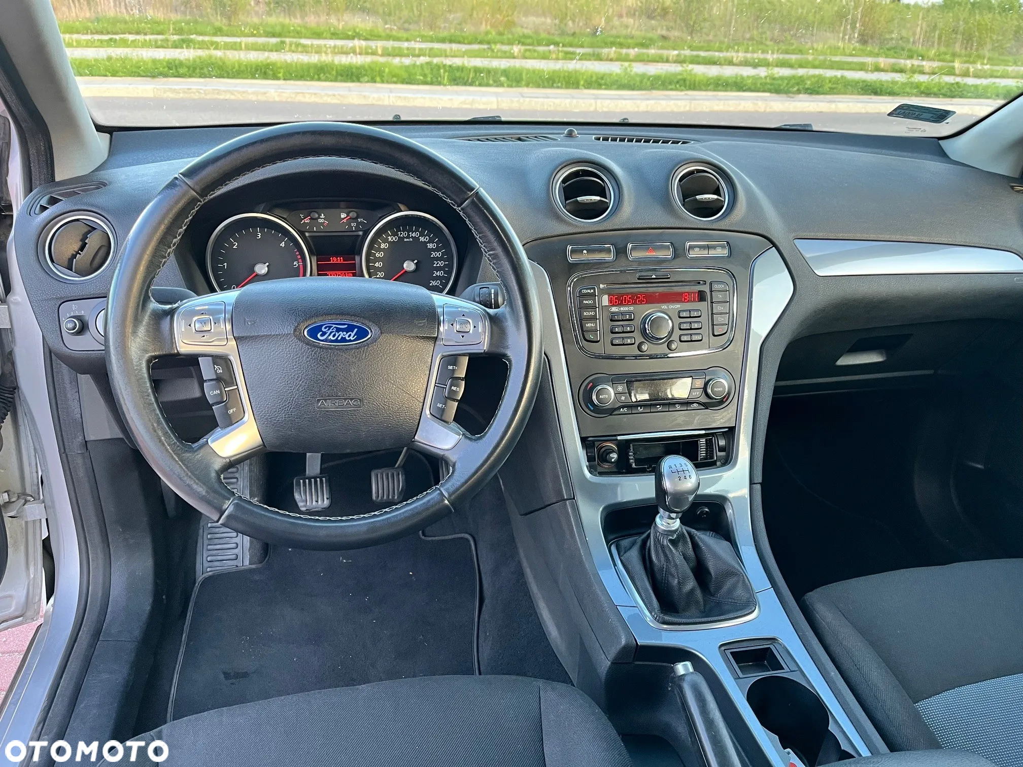 Ford Mondeo 2.0 TDCi Ambiente - 12