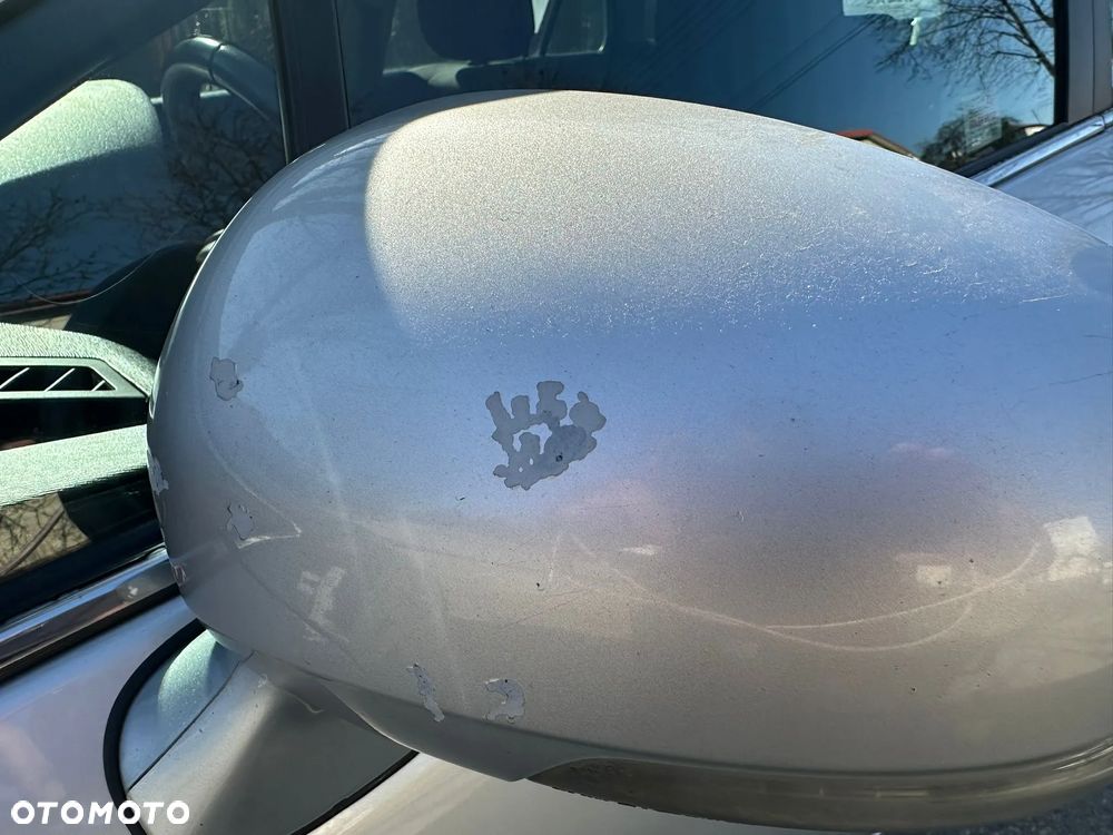 Toyota Avensis 2.0 D-4D Style - 11