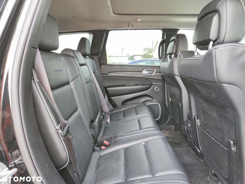 Jeep Grand Cherokee - 10