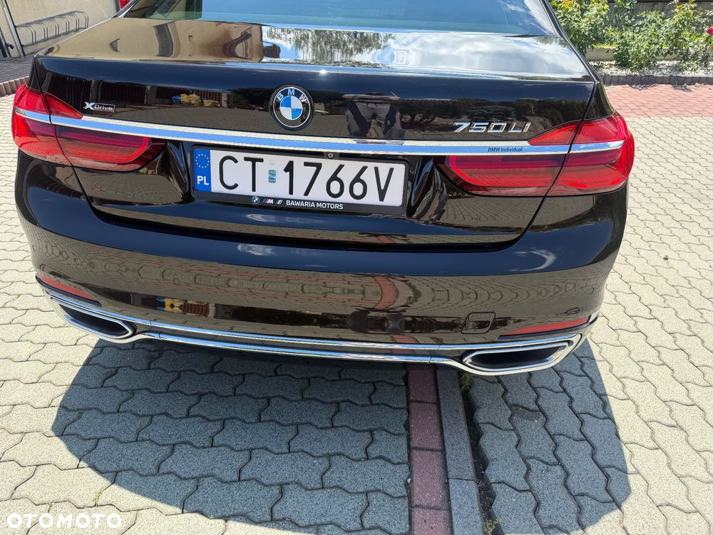 BMW Seria 7 750Li xDrive - 8