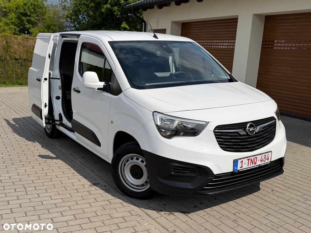 Opel COMBO - 1