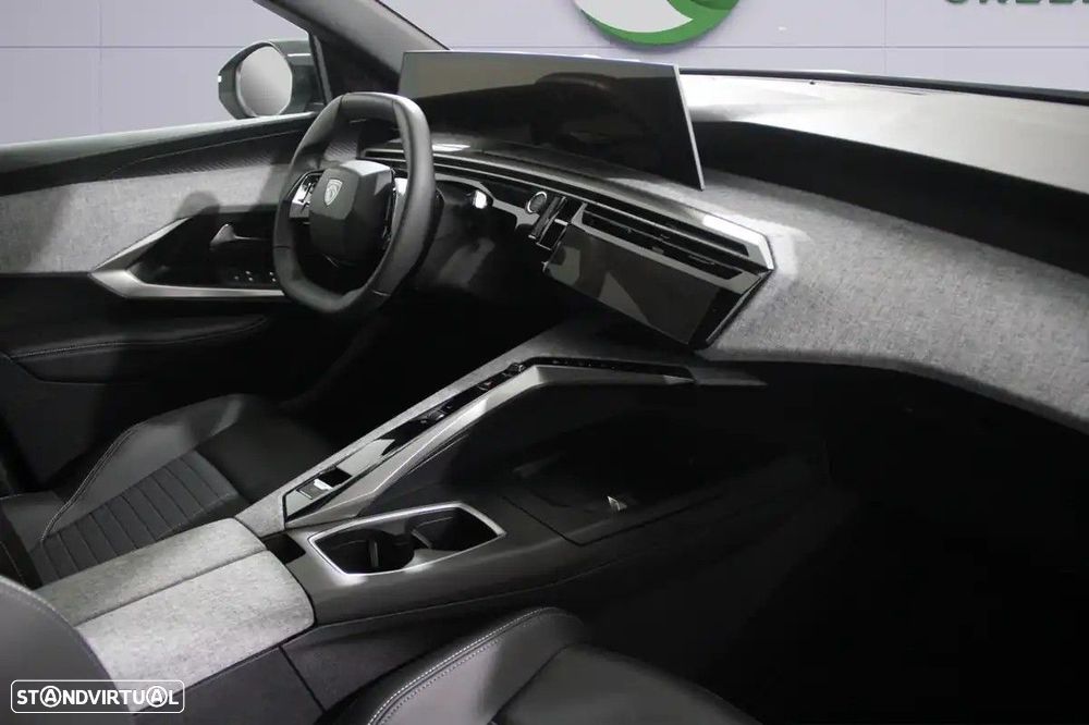 Peugeot E-3008 73 kWh Allure - 9