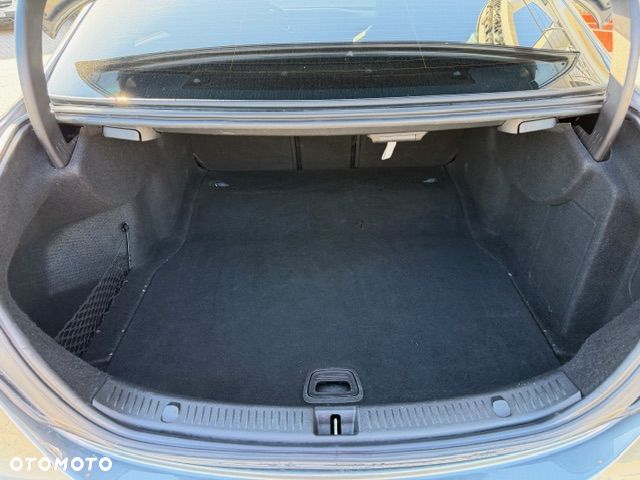 Mercedes-Benz Klasa E 220 d 9G-TRONIC - 7