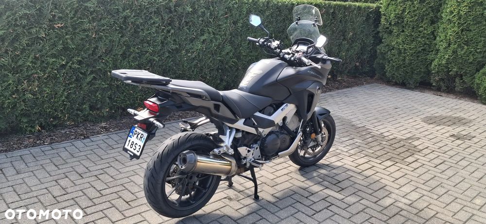 Honda VFR - 6
