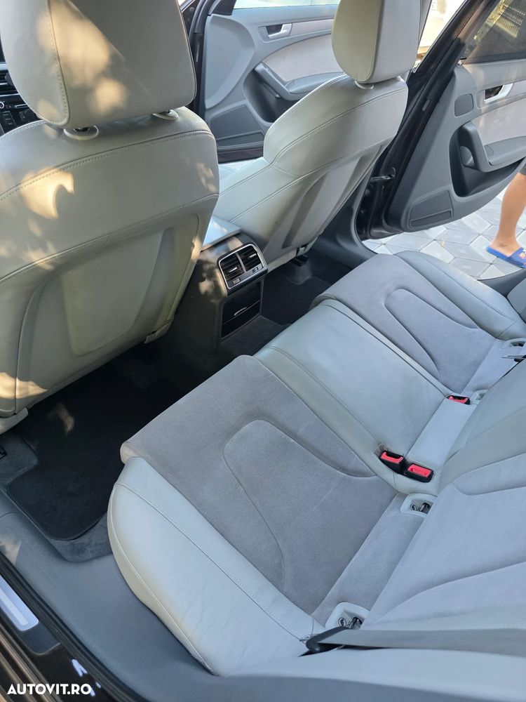 Audi A4 Limuzina 2.0 TDI B8 - 23