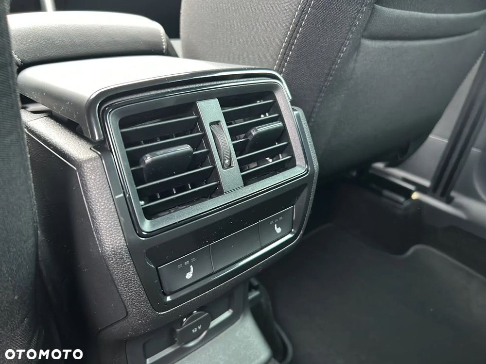 Skoda Karoq - 23