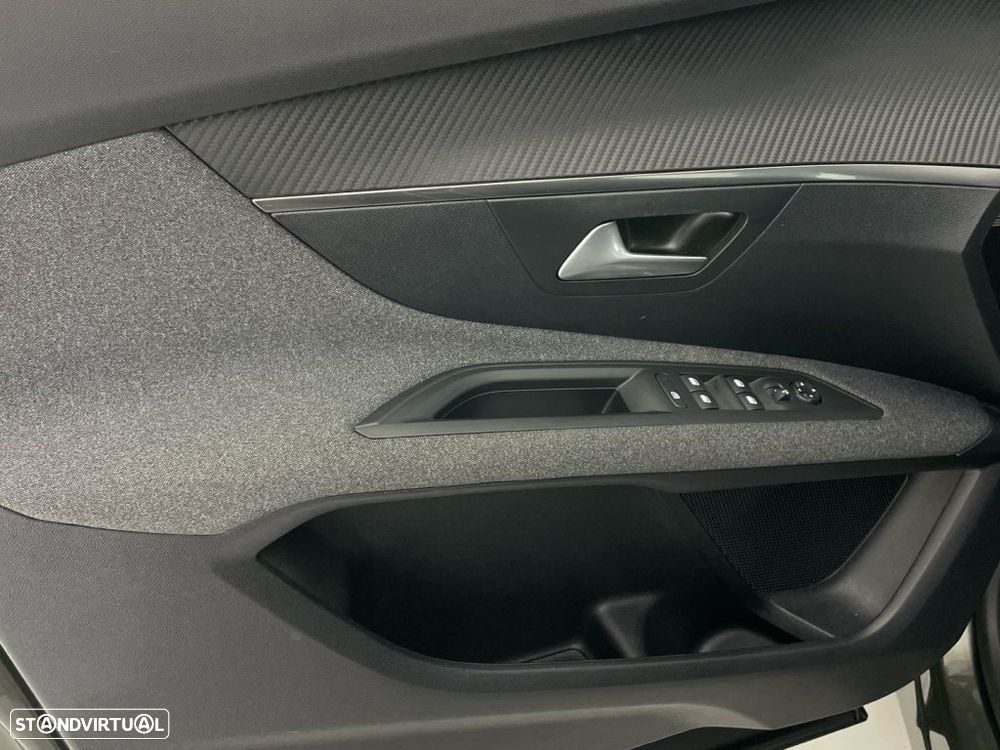 Peugeot 3008 1.5 BlueHDi Active - 17