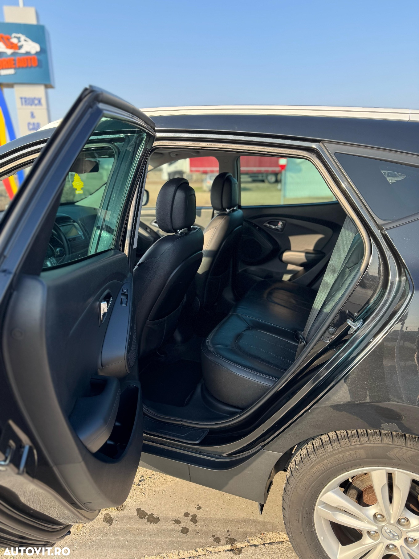 Hyundai ix35 2.0 CRDI Low 2WD GL Classic - 8