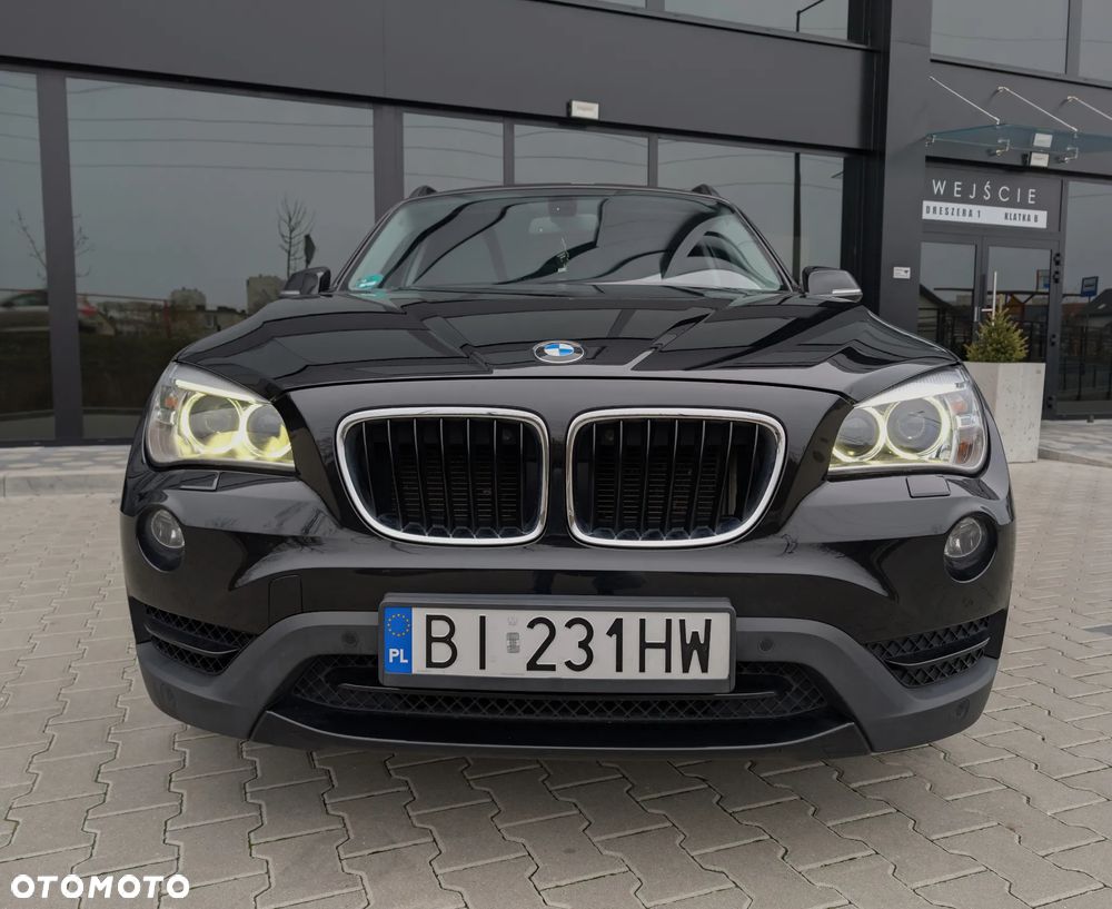 BMW X1 xDrive18d Sport Line - 2
