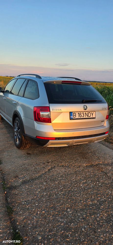 Skoda Octavia 2.0 TDI 4x4 DSG Scout - 3