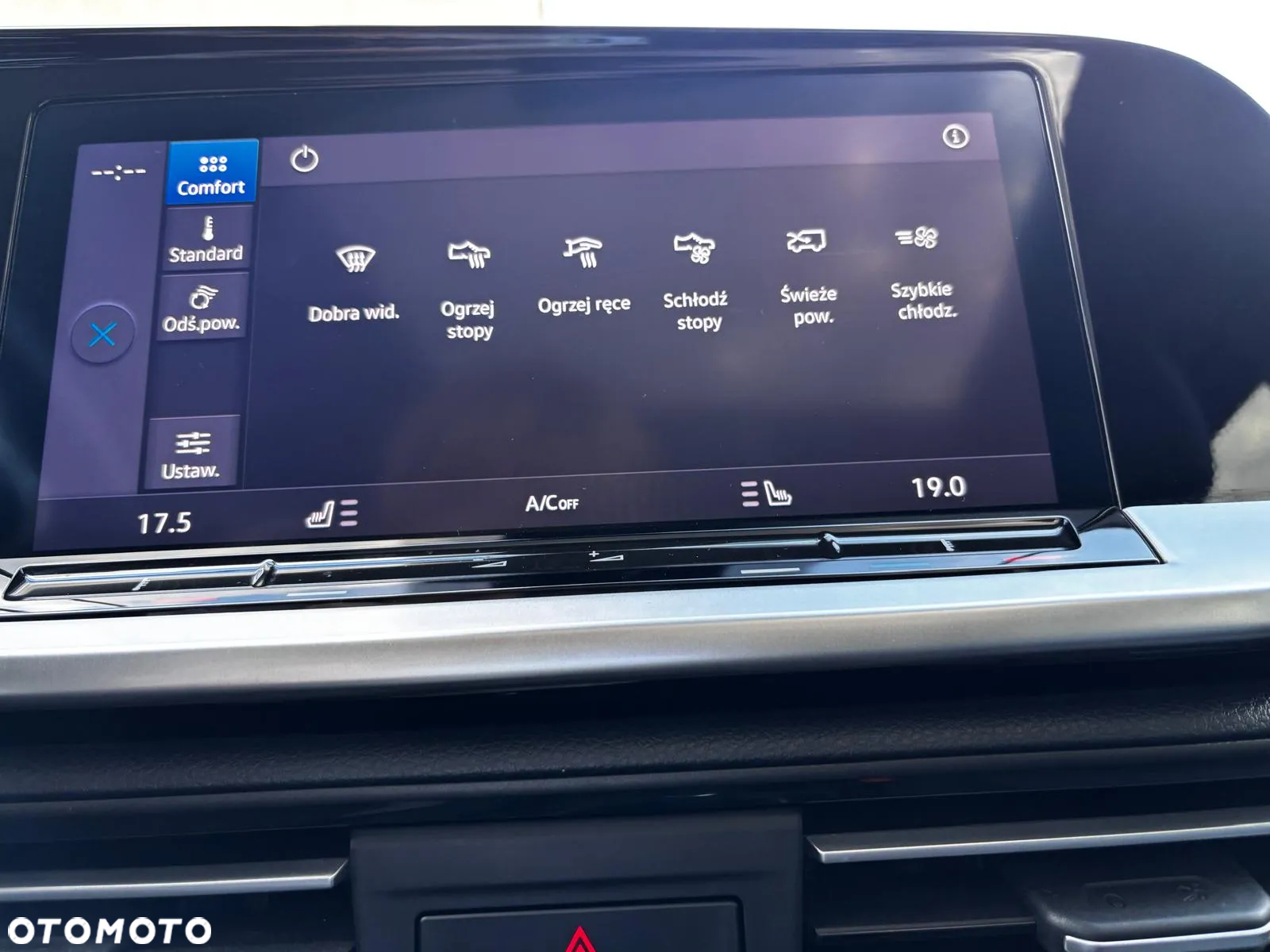 Ford Tourneo Connect Grand 2.0 EcoBlue Active - 29