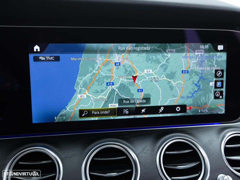 Mercedes-Benz E 300 de 4Matic 9G-TRONIC AMG Line - 30