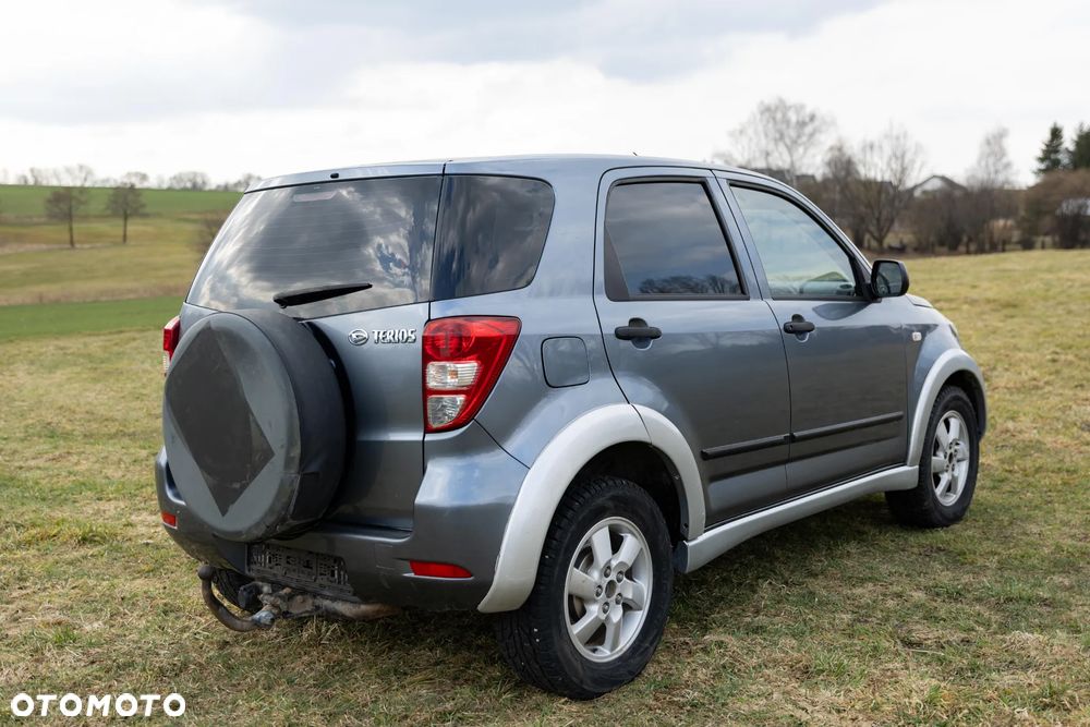 Daihatsu Terios 4WD Automatik Top - 3