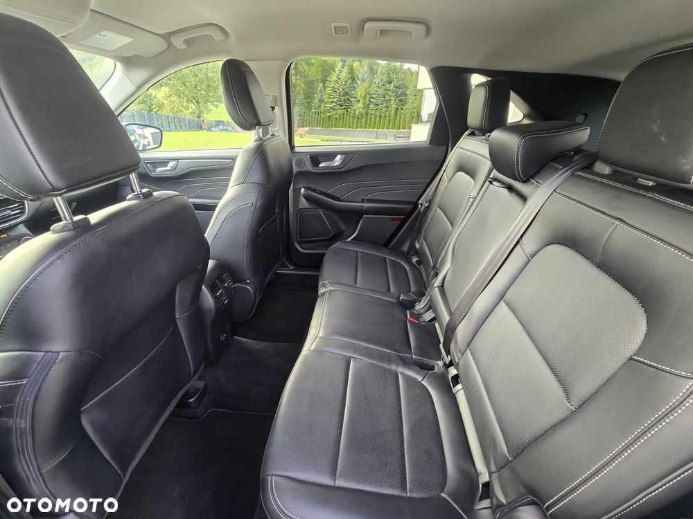 Ford Escape 2.0 EcoBoost AWD Titanium - 21