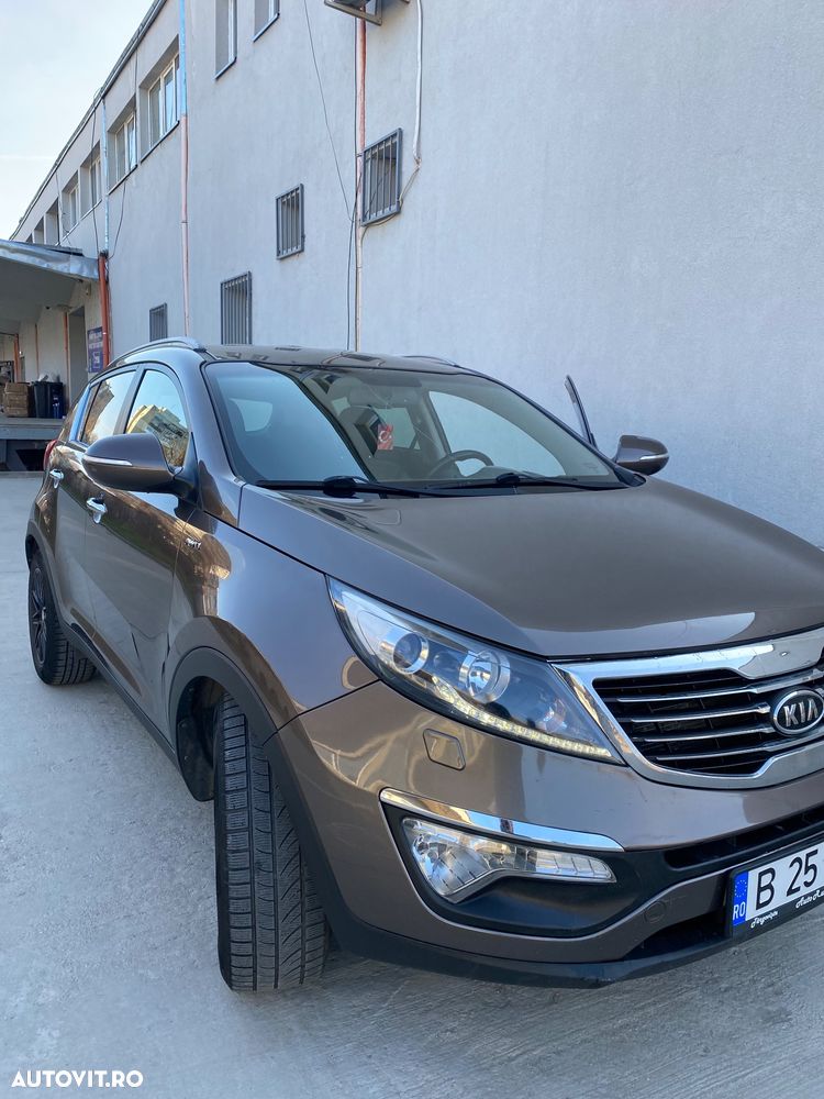 Kia Sportage 2.0 CRDI 4WD Automatik Fifa World Cup Edition - 5