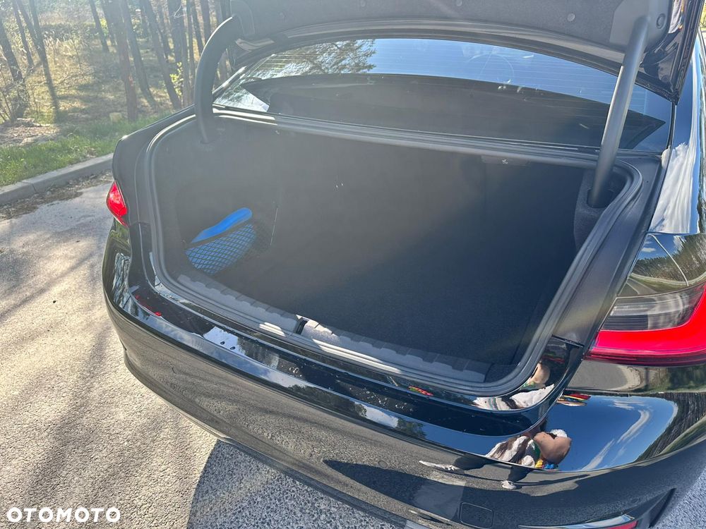 BMW Seria 3 - 14