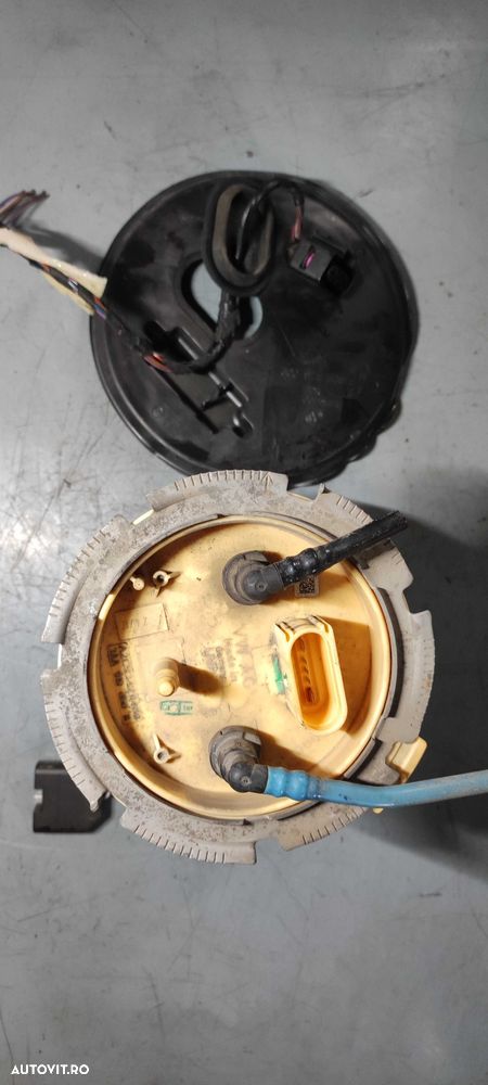 Pompa combustibil rezervor vw volkswagen passat B7 cod 3AA919050B - 2