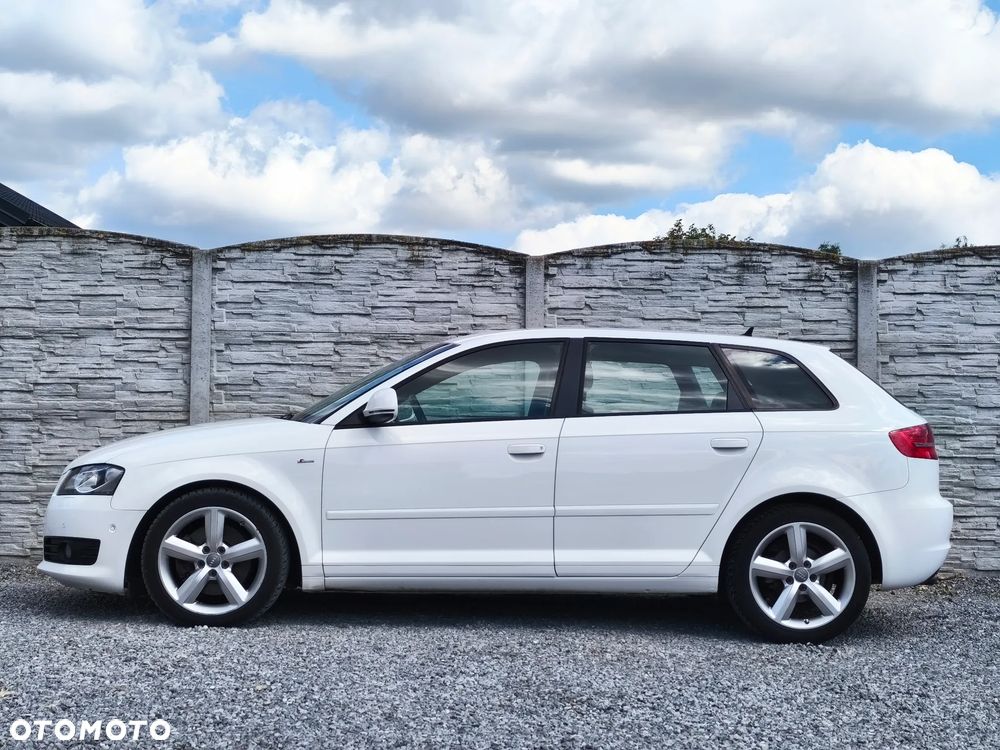 Audi A3 Sportback 2.0 TDI DPF (DSG) S tronic S line Sportpaket plus - 2