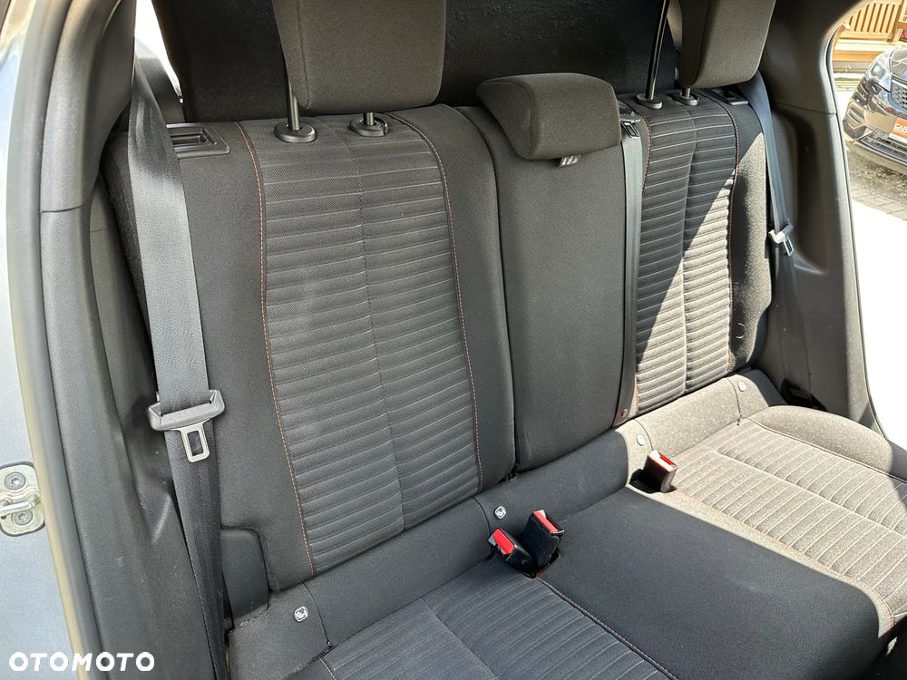 Peugeot 2008 - 26