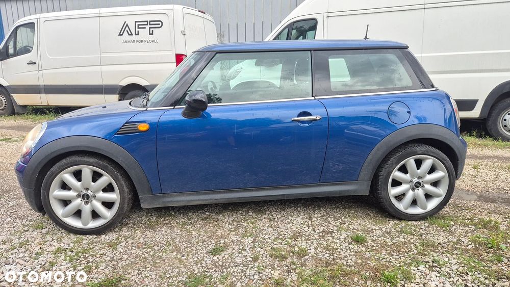 MINI ONE Standard - 9