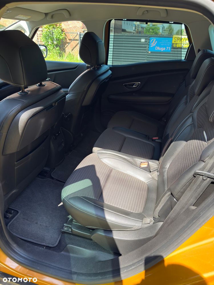 Renault Scenic 1.2 TCe Energy Intens - 8