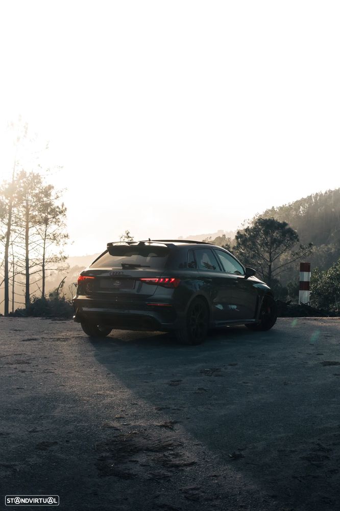 Audi RS3 Sportback 2.5 TFSI quattro S tronic - 19