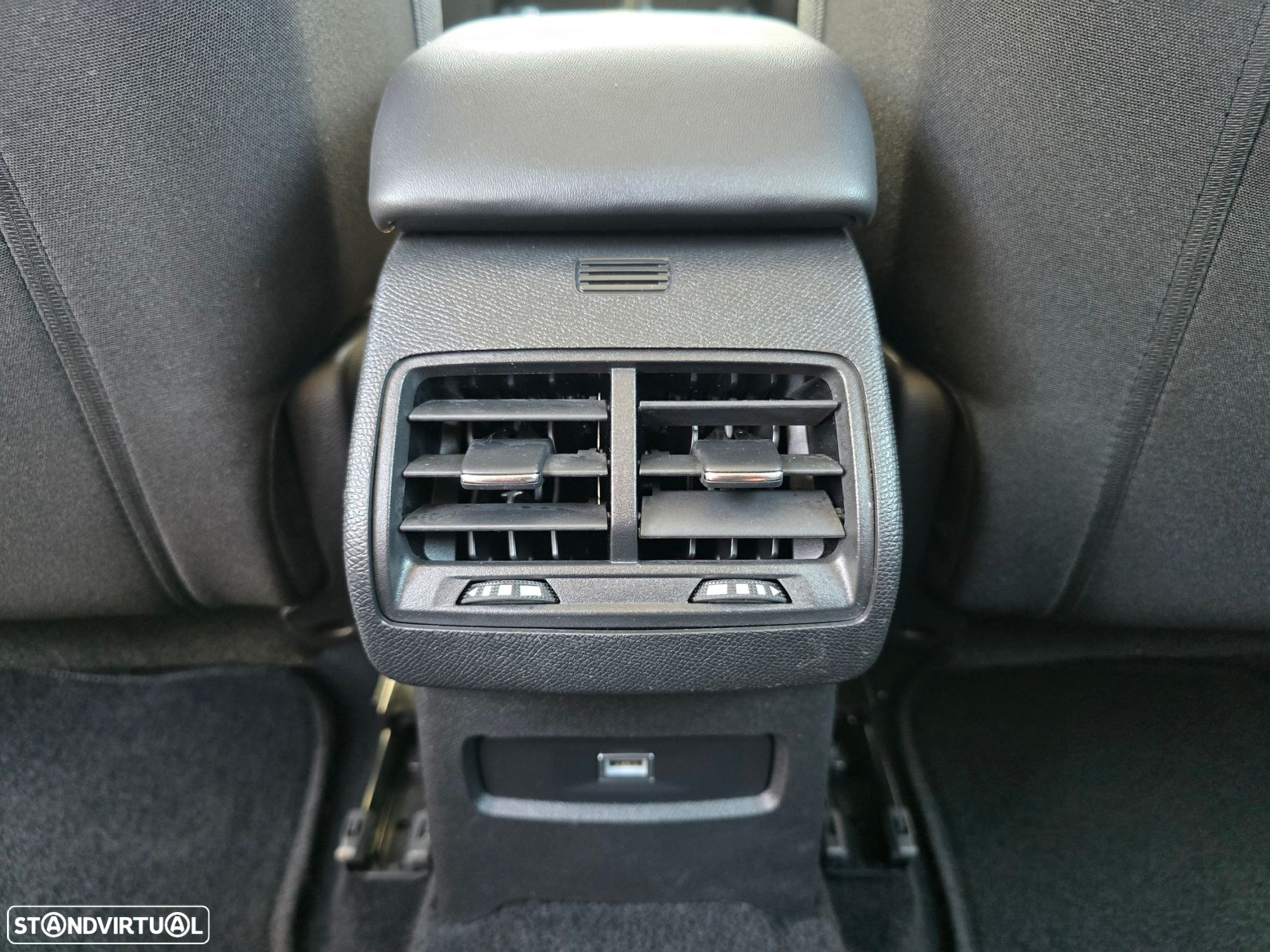 Citroën C4 1.2 PureTech Plus - 38