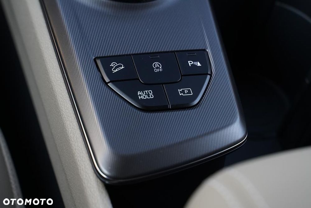 Kia Sportage 1.6 T-GDI Business Line 2WD DCT - 29